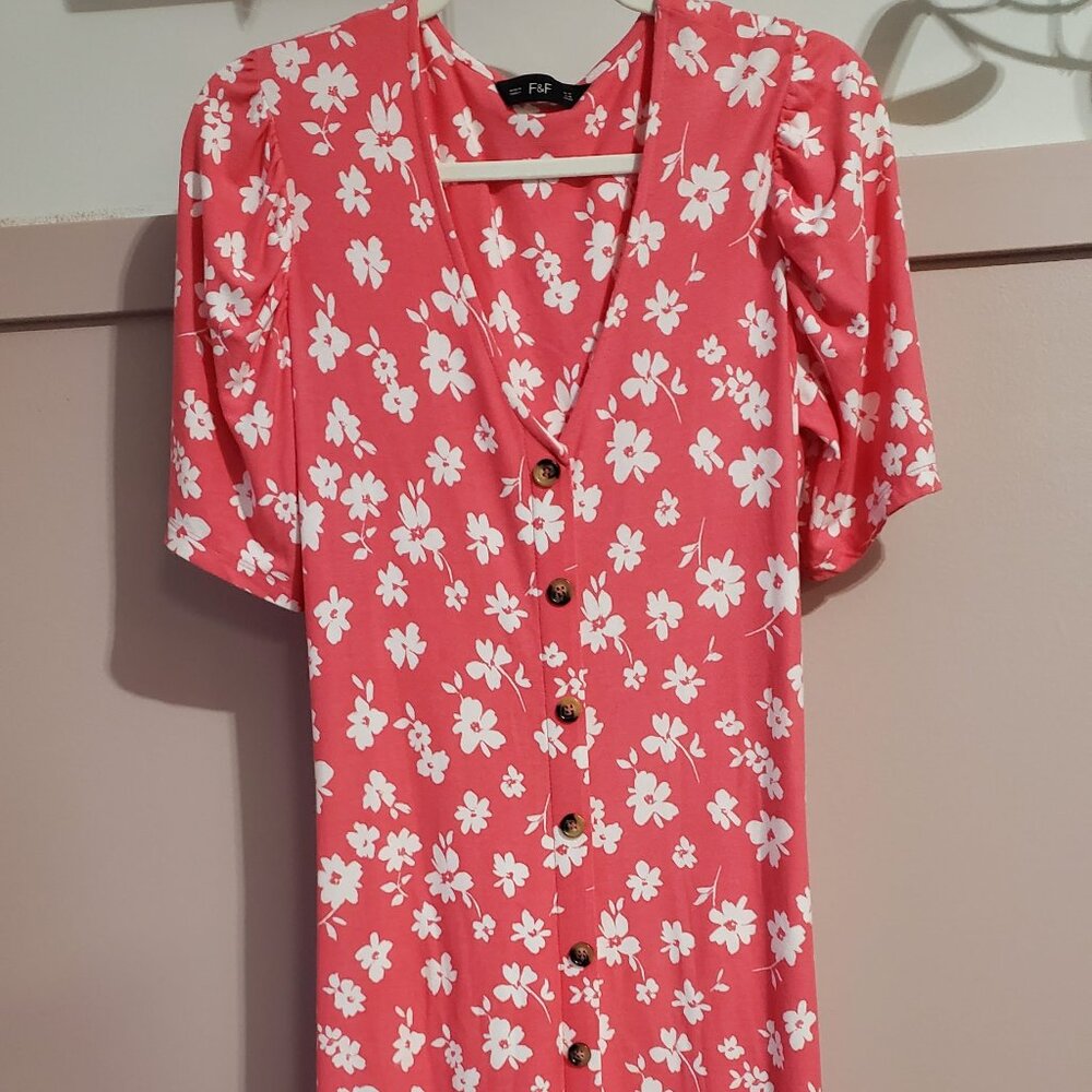 F&F Floral Button-Front Midi Dress – Coral & White Puff Sleeve